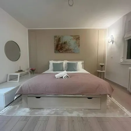 Momento Apartment *
